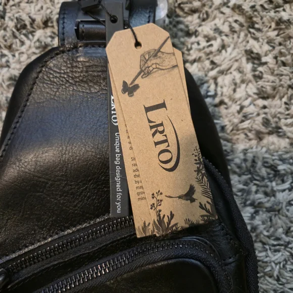 XYD Black Leather Shoulder Bag - Picture 2 of 7